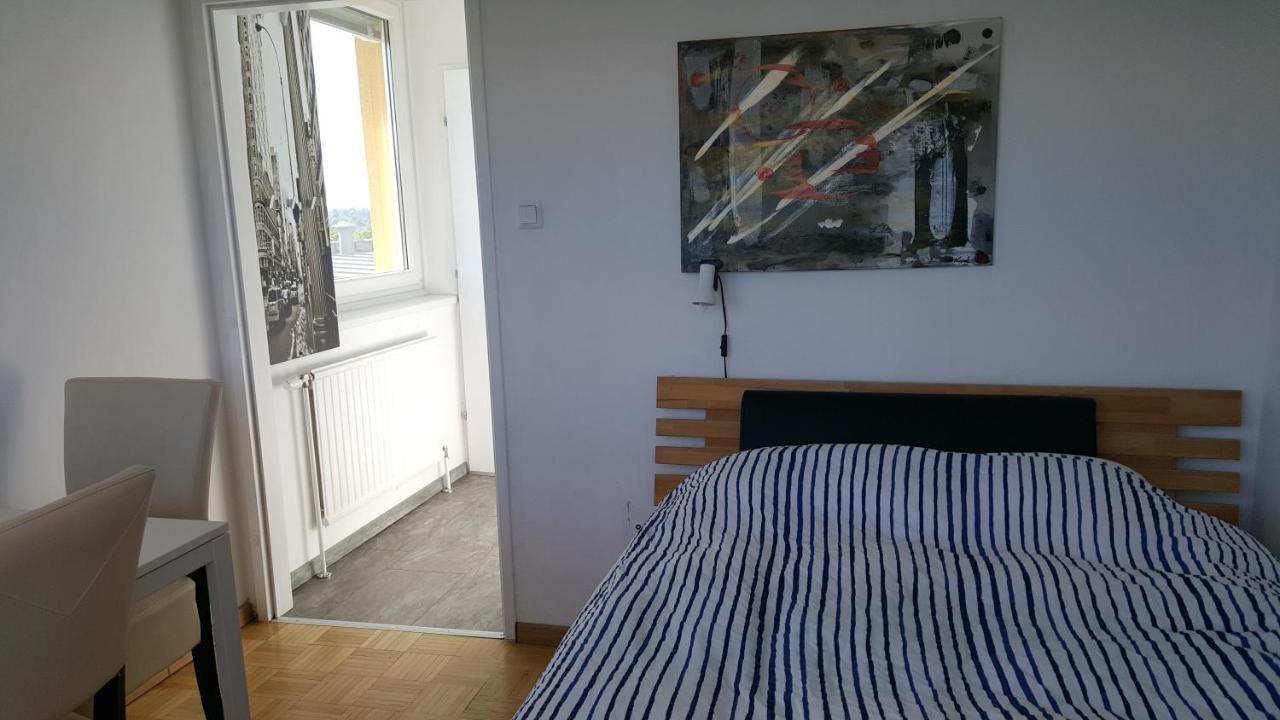 Bei Lkh Graz,1X Parkplatz,15 Stock! Apartment Exterior photo