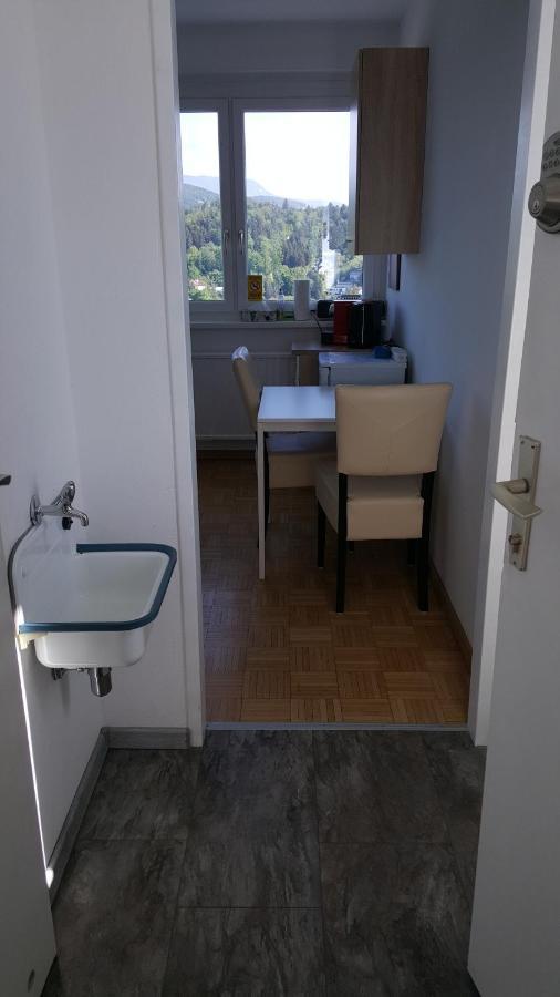 Bei Lkh Graz,1X Parkplatz,15 Stock! Apartment Exterior photo